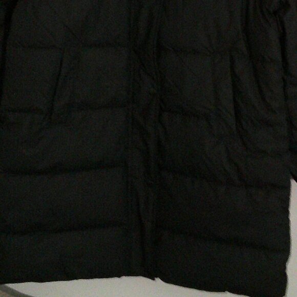 NWT Black Hooded Puffer Long Quilted Coat 100% Polyurethane Polyester Lining - Picture 4 of 11